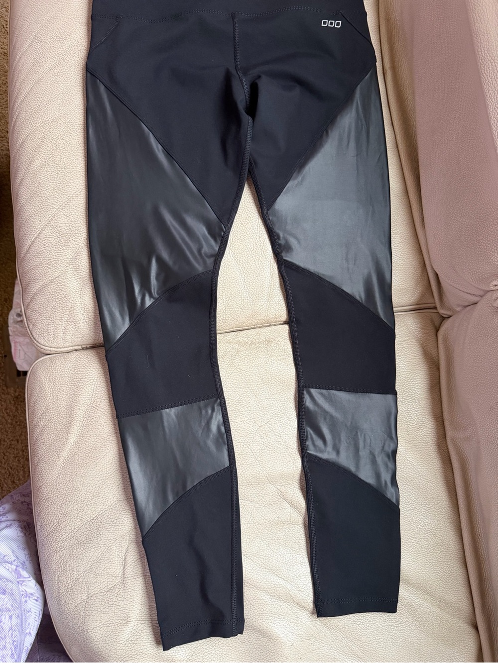 Lorna Jane Full Length Leggings Black Faux Leather Patches Size Large